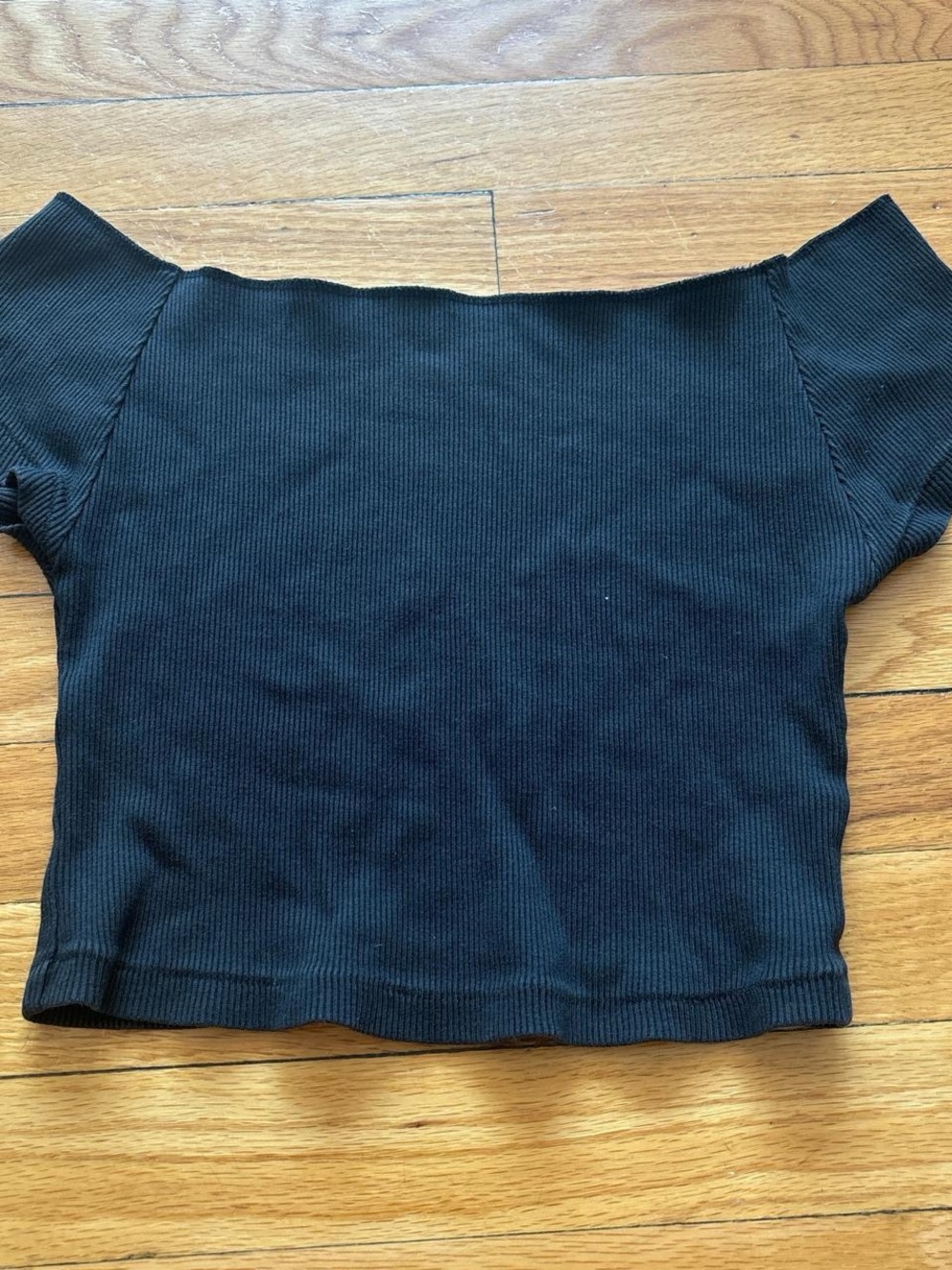 Brandy Melville crop top